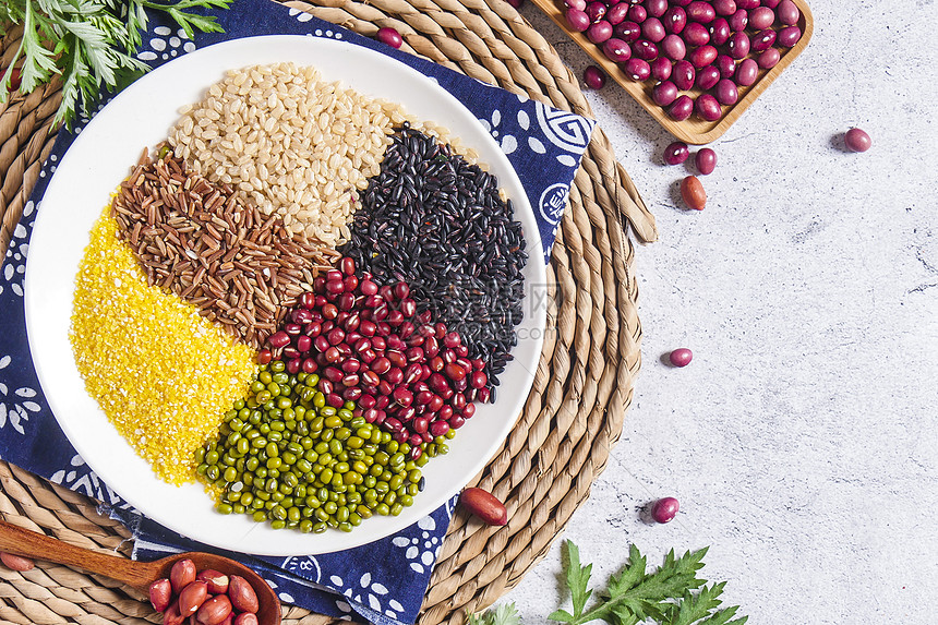 AI芯片初创公司Groq洽谈新一轮6亿美元融资,估值有望翻倍至60亿美元