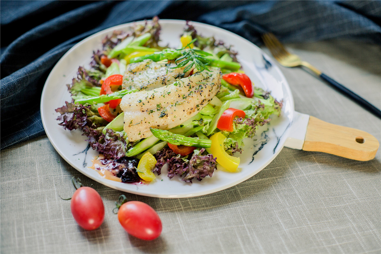 我市举办第五届“荷城金韵”文化活动