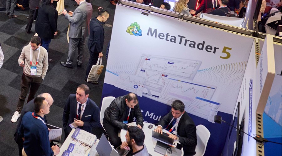 关注劳动力市场！法兴银行指出初请数据25万是美股“警戒线”